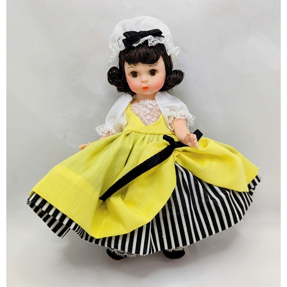 1980 Madame Alexander France Doll #590 - No Box